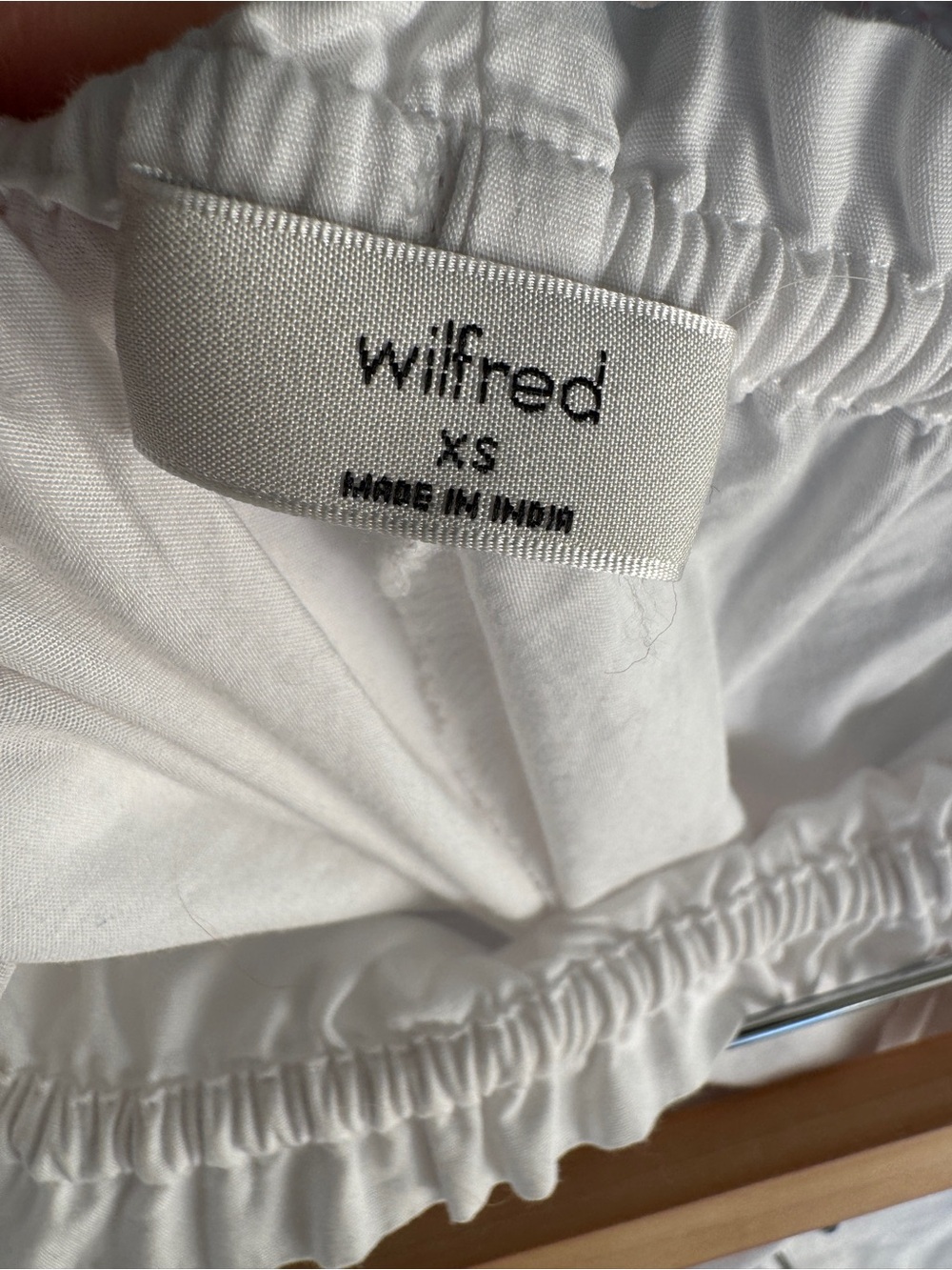 Wilfred White Casual Drawstring Hem Cotton Pants - Picture 6 of 6